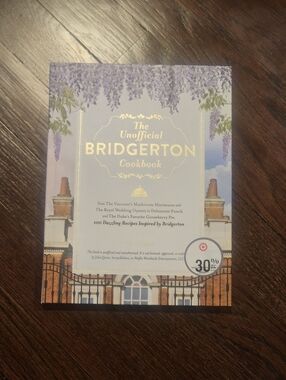 The Unofficial Bridgerton Cookbook - Lavender & Gold Cover